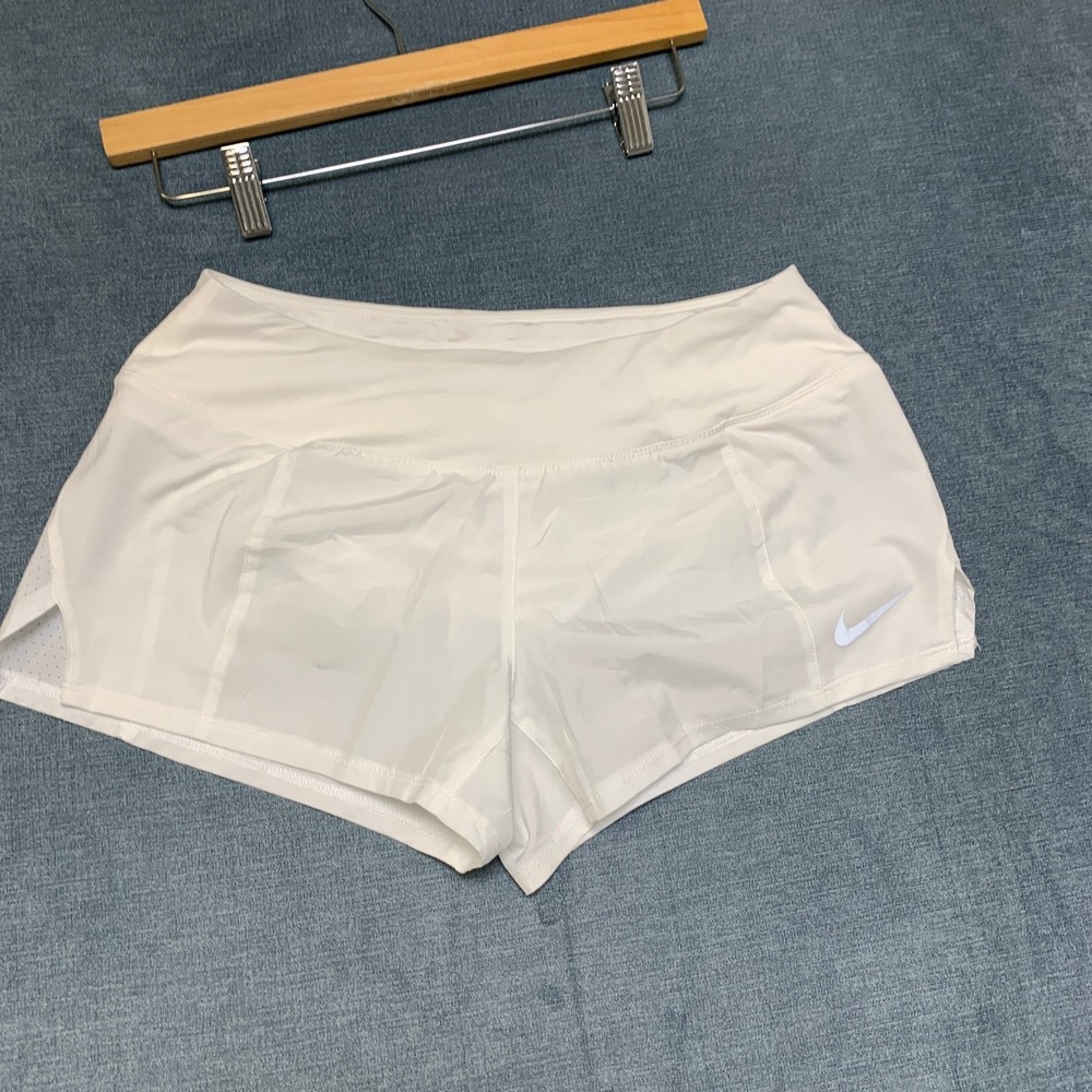 Nike Dri Fit Tennis Shorts Womens Small White Side Slit Swoosh Logo Performance